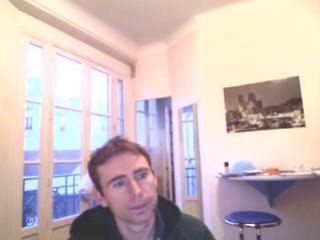 Wiwi égratigne "Bienvenue chez moi"