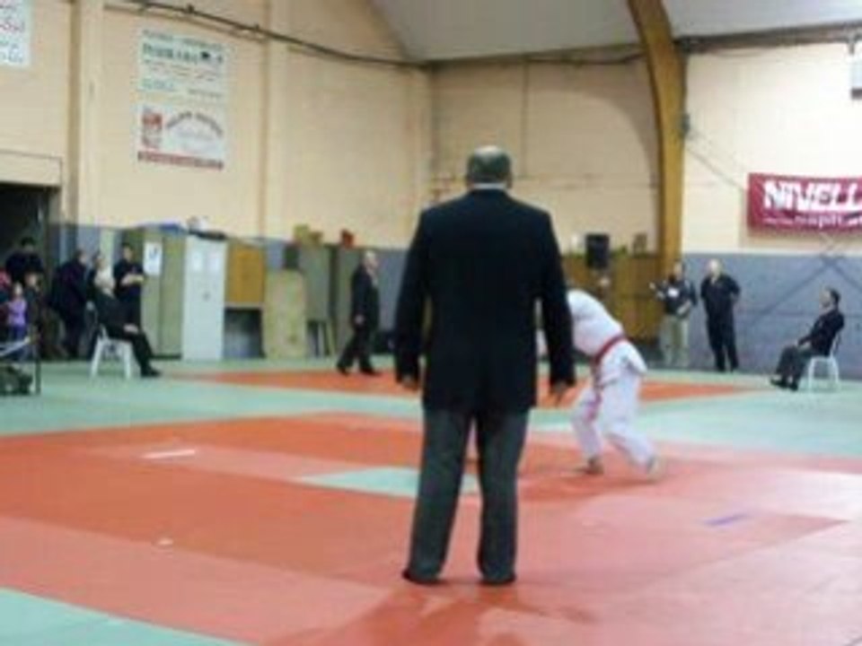 3 ème combat de judo d'axel nivelle 17/01/09