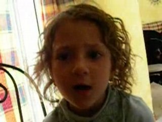 laurena chante petit papa noel