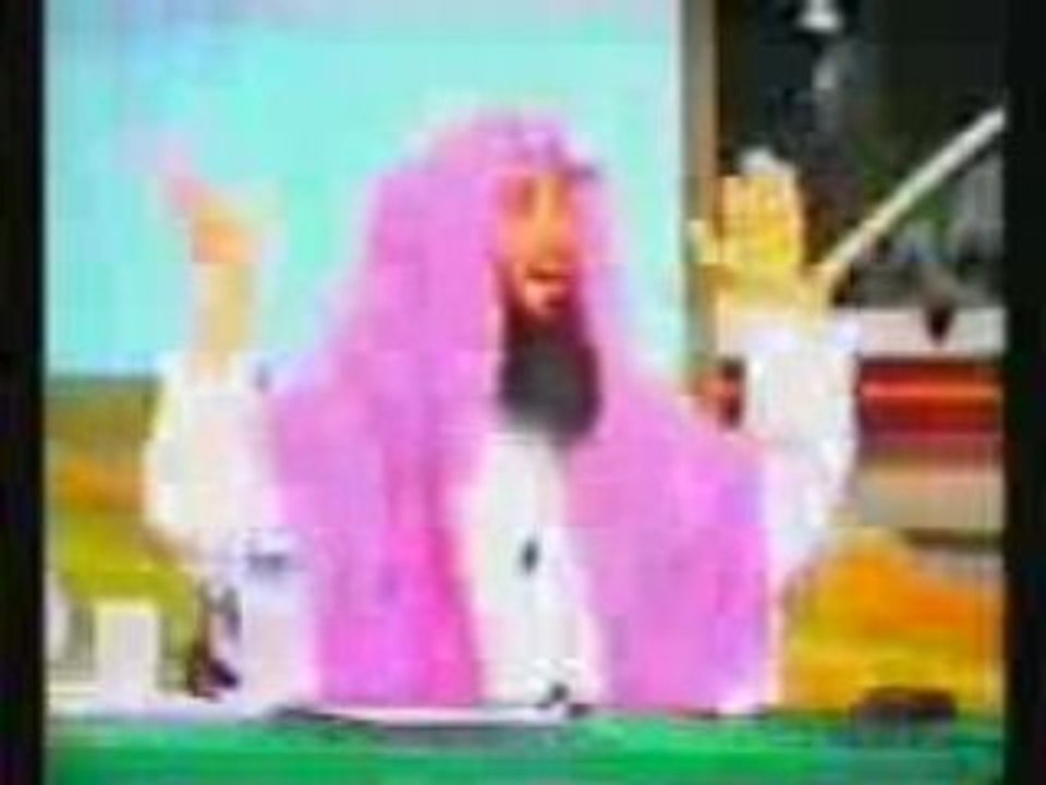 رجل دين يصف الحور العين بطريقة جنسية
