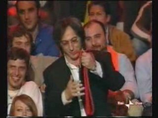 Rendy prestigiatore illusionista Rai2-Libero  Teo Mammucari
