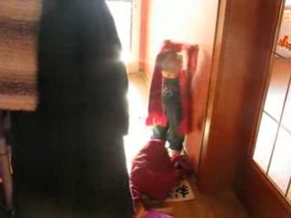 Lylou veut se préparer toute seule !