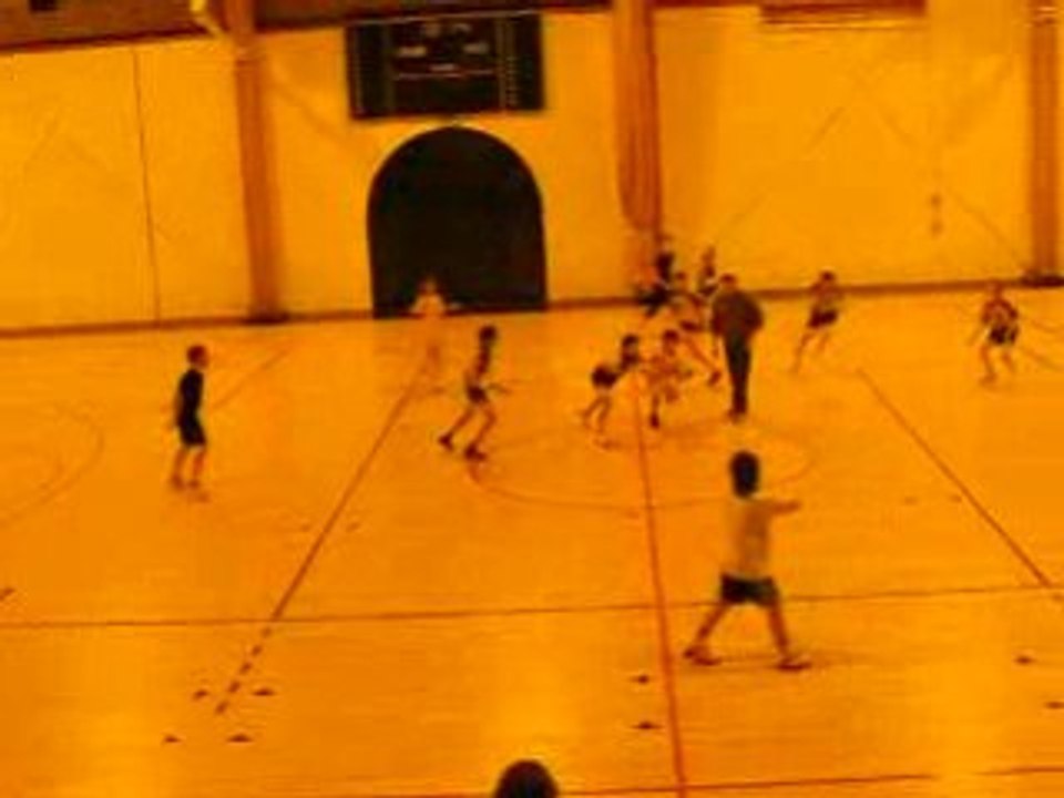 6 -16+-10 contre -12