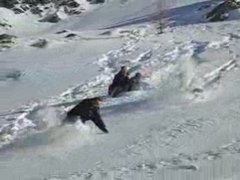 Les enfants jouent dans la neige - Les Arcs 2009