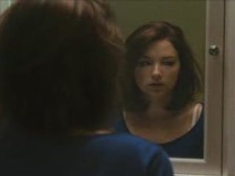 The Haunting Of Molly Hartley - Clip In The Mirror
