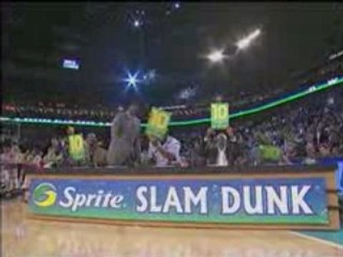 NBA Dwight introduces himself and his oversized dunking