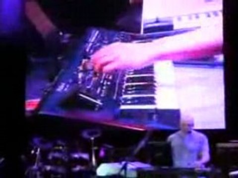 Roland vp770 par jordan rudess au namm 2009 part 2/3