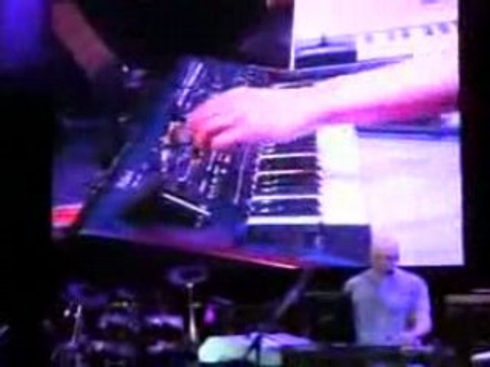 Roland vp770 par jordan rudess au namm 2009 part 2/3