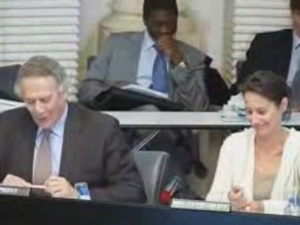 Ségolène Royal reçoit le préfet Bernard Tomasini