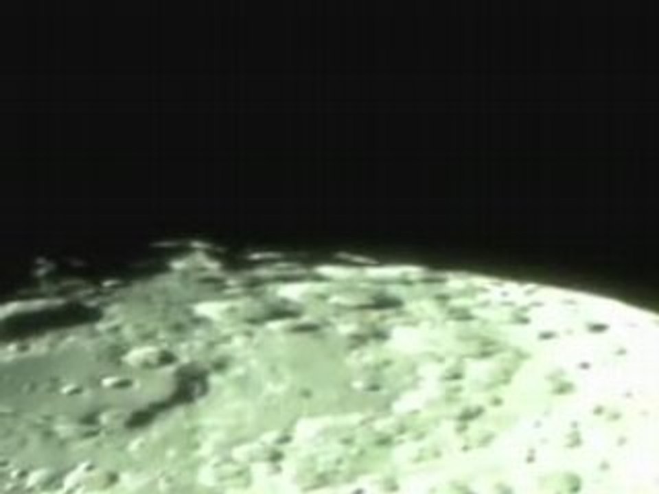 Structures sur la Lune...?!?