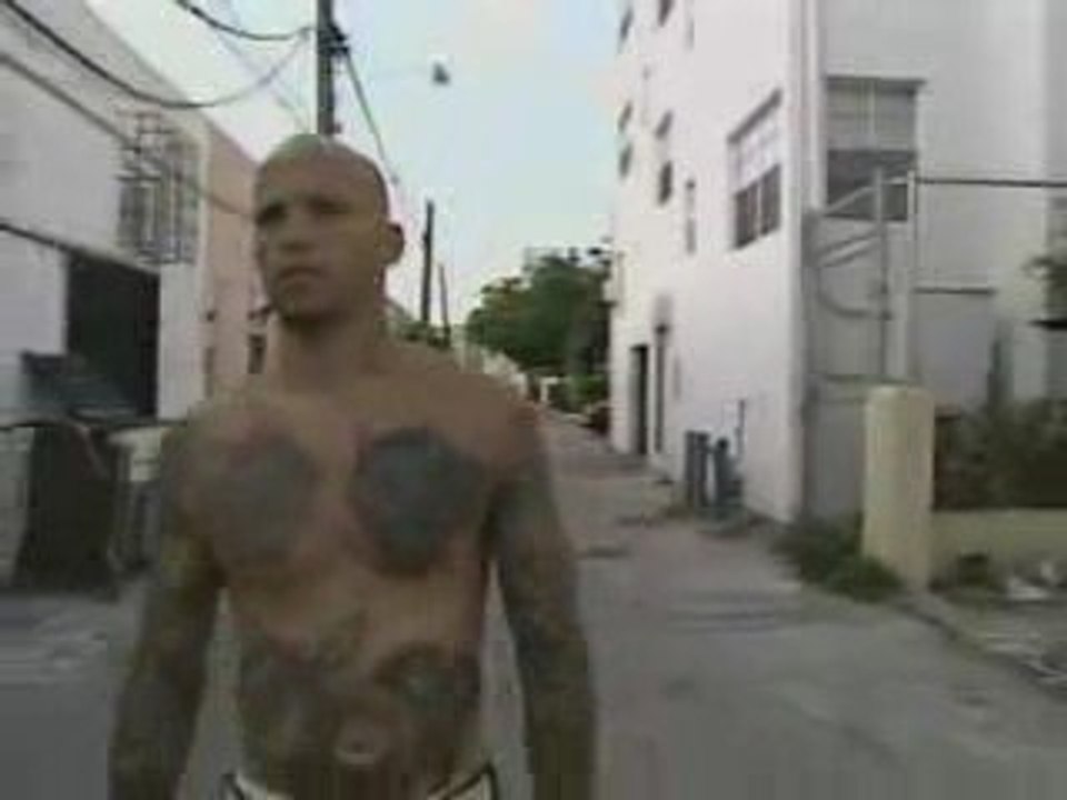 Ami James