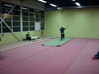 Sauu de Maiin 1 Piied 2 Piieds