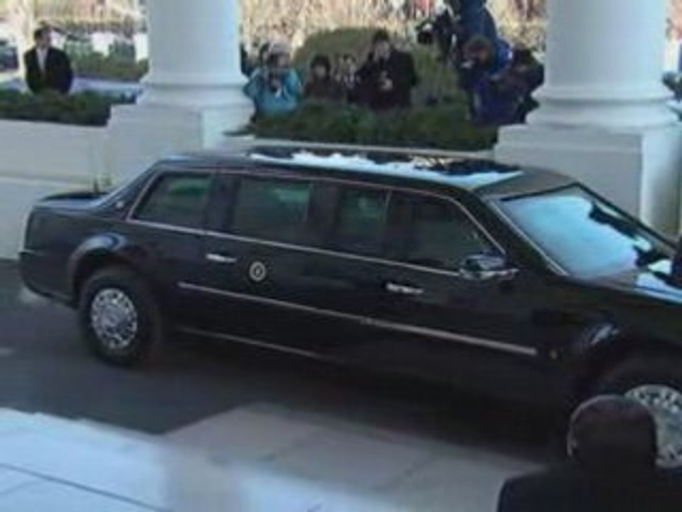 President Bush leaves the White House for the final time