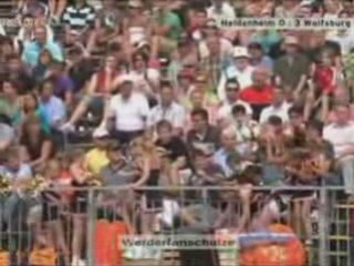 Ballon de foot en pleine tête !!