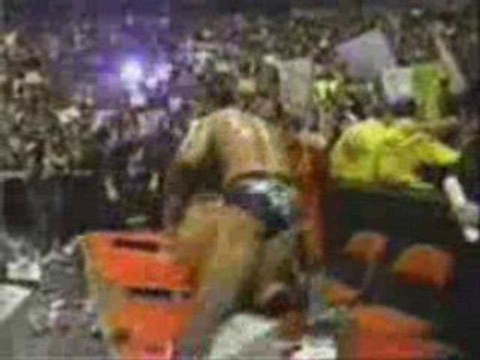 Announce Table Wwe Tribute