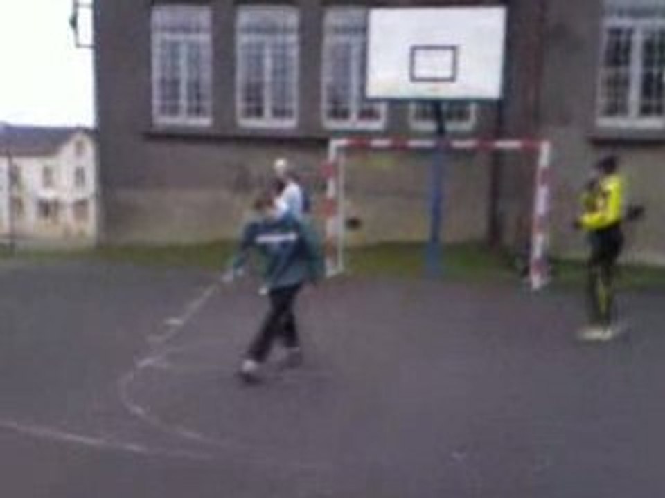 Dans ta gueule regis (foot)