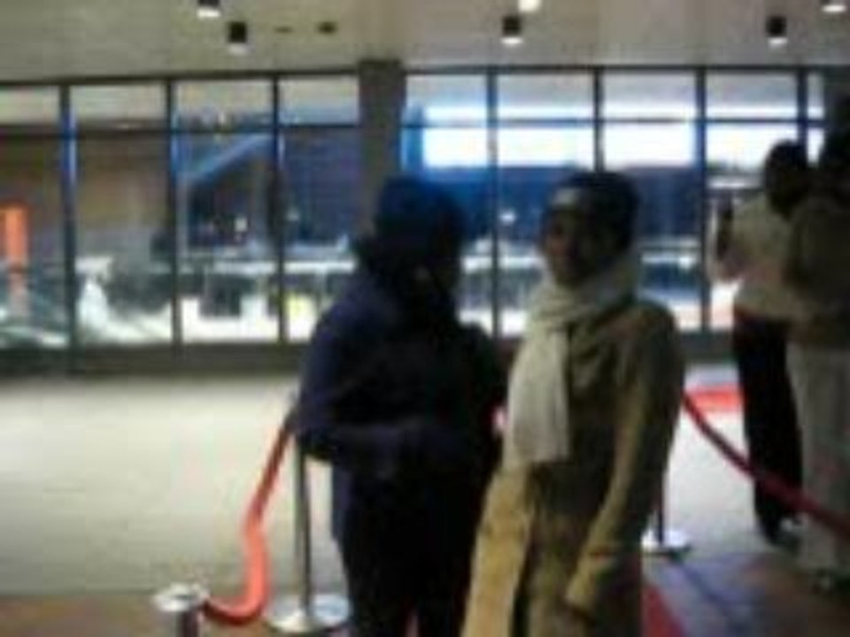 Devant le Newseum la veille de l'investiture