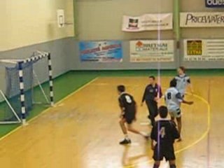 Match de hand charcot