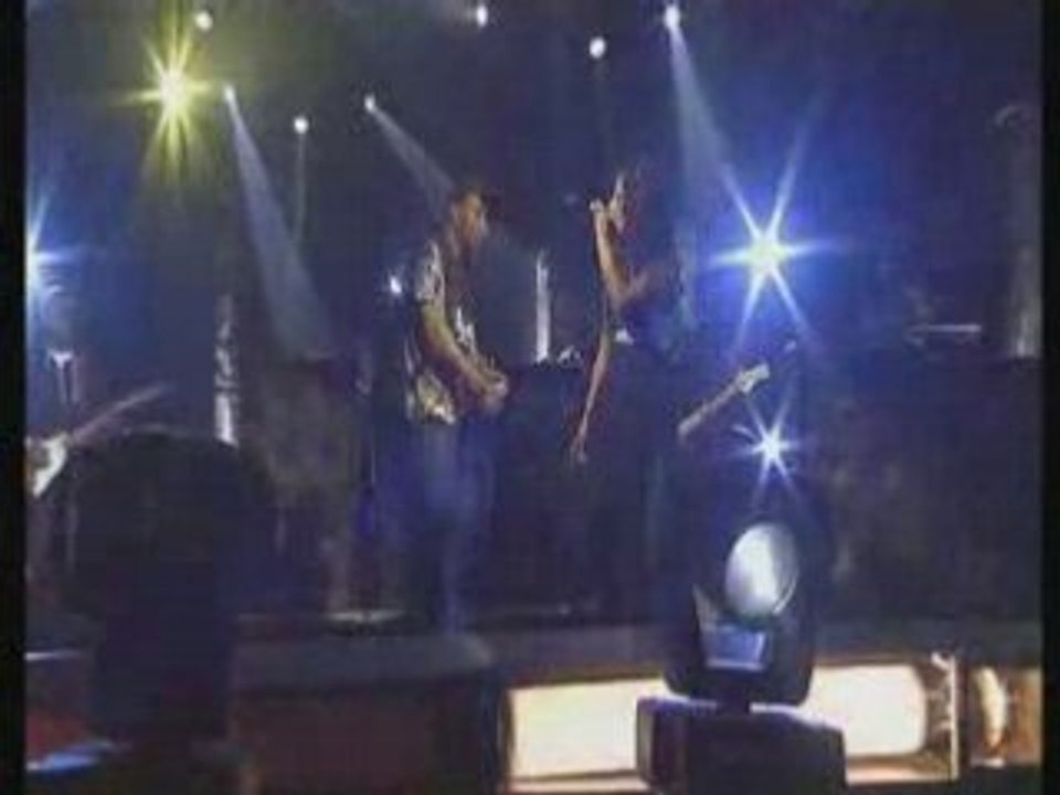 Amel feat Rohff - Hysteric Love Live