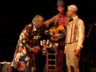 Henri Léon et les Autres