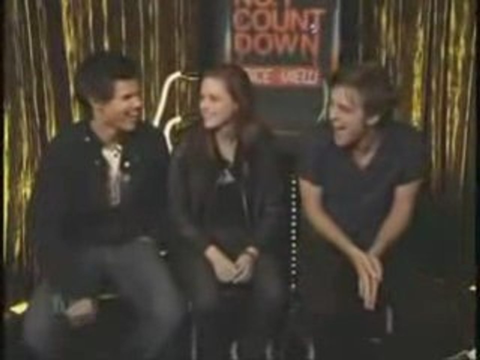 Robert Pattinson  on Fuse