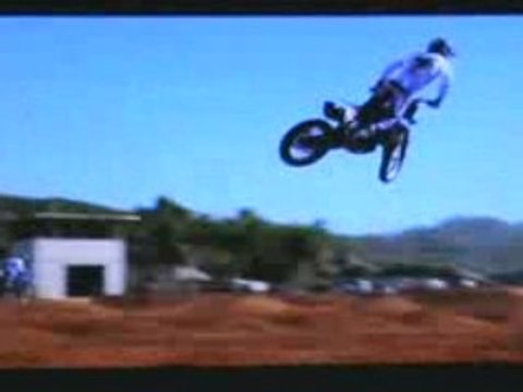 james bubba stewart ! la yamaha qui craque !
