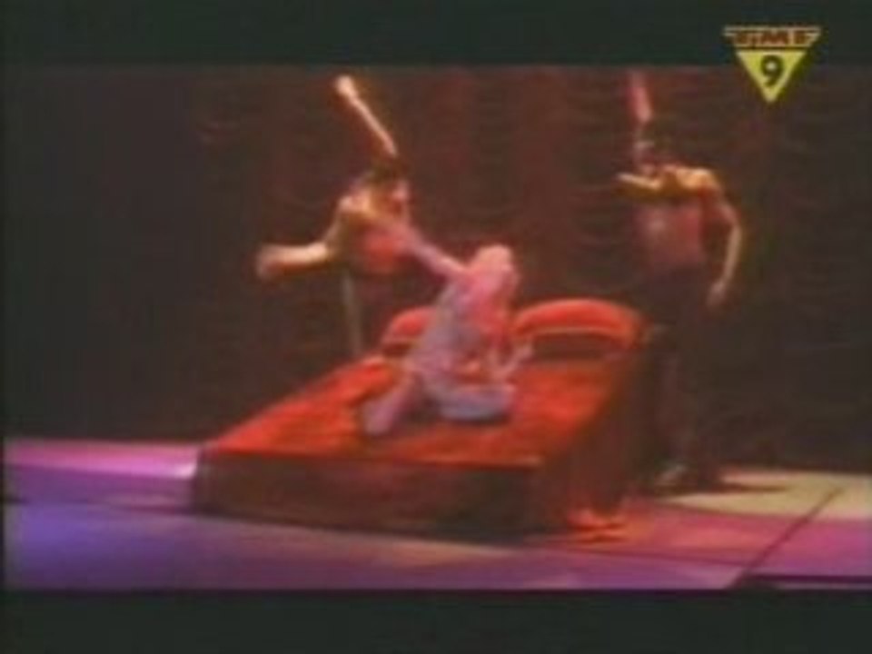Madonna - Like A Virgin (Blond Ambition Tour Live)