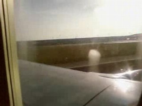 Décollage de Bruxelles-National Boeing 737-800