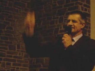 JEAN LASSALLE, LE POLITIQUE CHANTANT