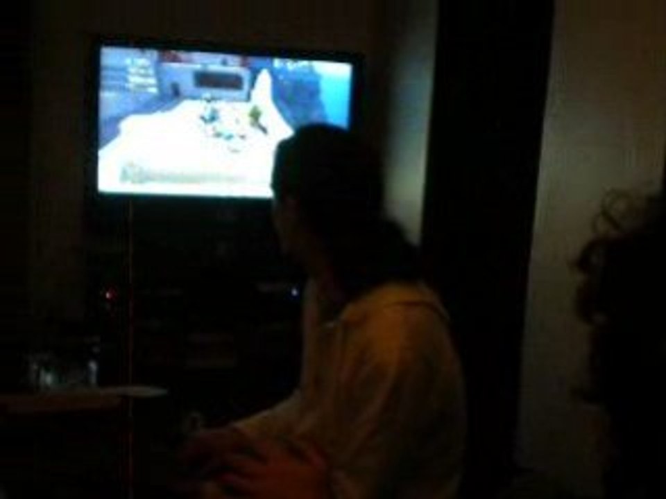 Mike qui joue à Sonic