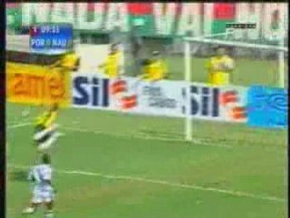 Paulo Matos striker