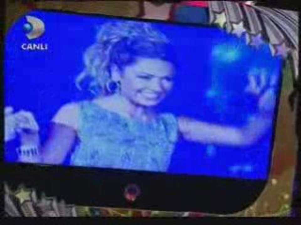 Hadise Beyaz Show Part 1
