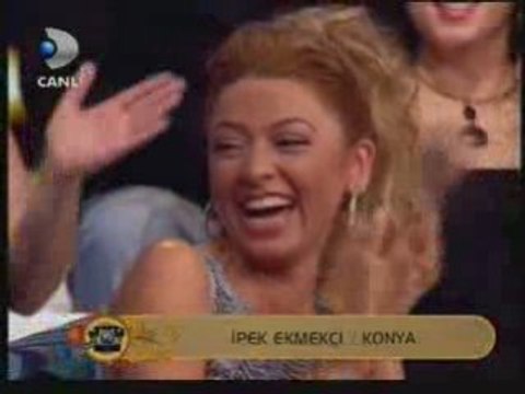 Hadise Beyaz Show Part 4 Beyaz Deli Oğlani Söylüyor
