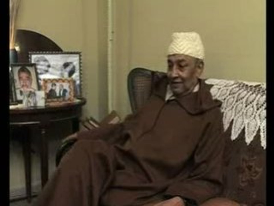 Reportage de L'acteur Marocain HASSAN ESSAKALI