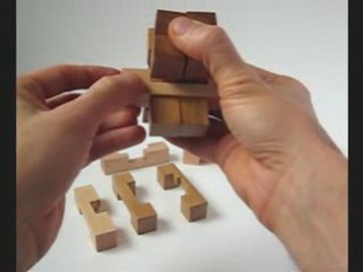Casse-tête - 12 Pieces Interlocking Burr Puzzle - Vidéo Dailymotion