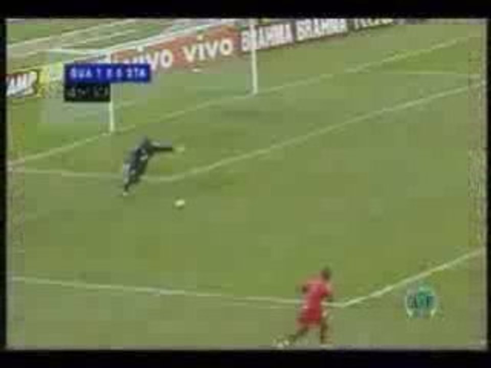 Laecio aquino atacante