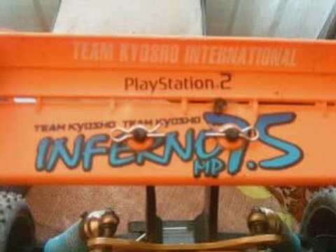 Kyosho inferno MP 7.5 (2)