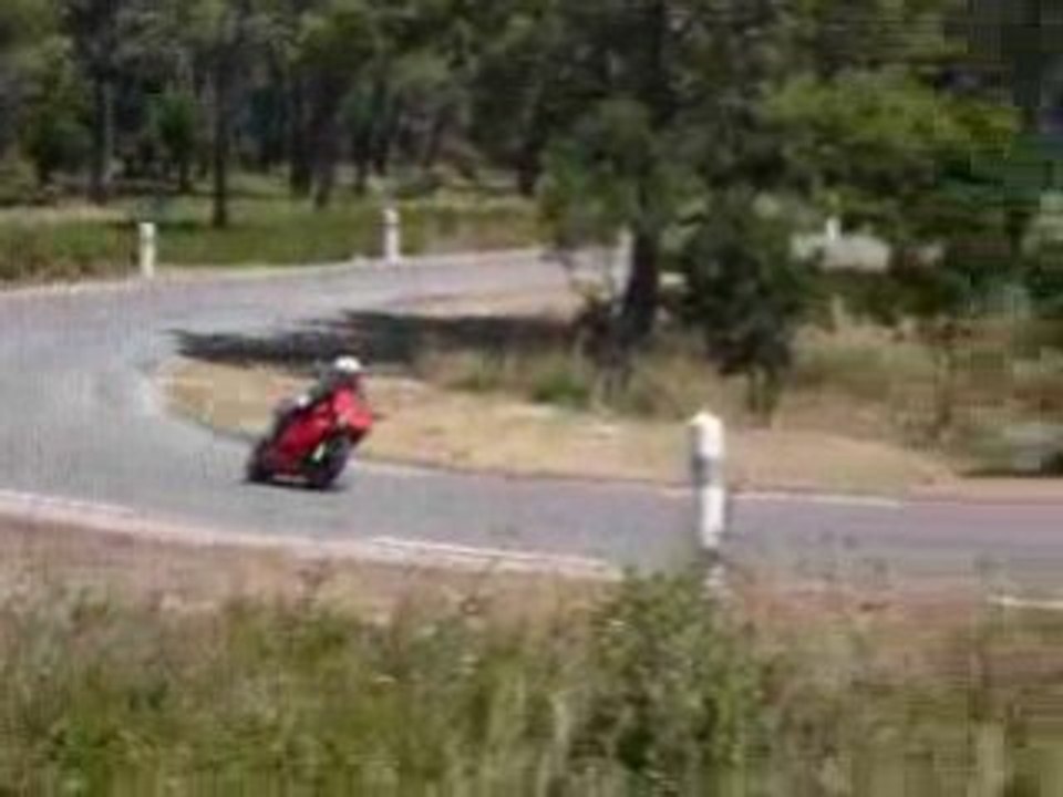 Raymond Roche essaie ma Ducati Desmosedici RR