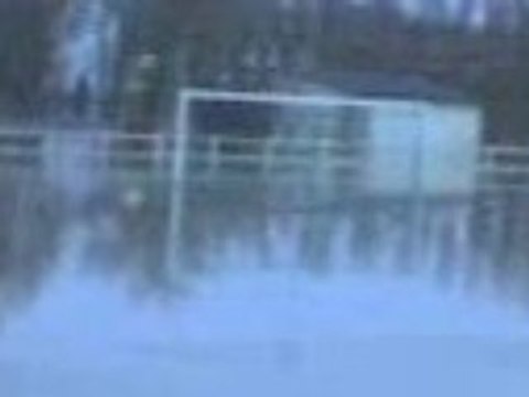 villers-semeuse de terain de foot inondé terain de boule