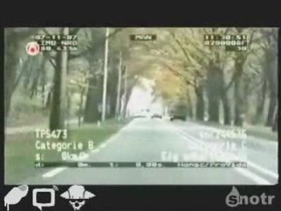 course poursuite en Allemagne (caméra embarquée)