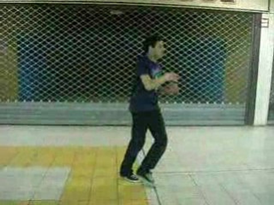 lil-freezy feat b-boy-one VS lil-faz feat c-17