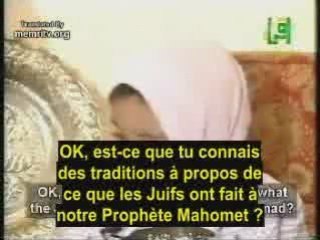 Basmallah, fillette musulmane lavage de cerveau