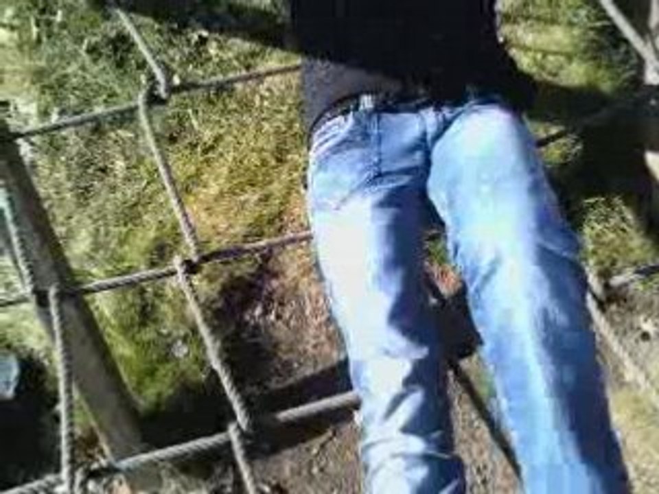 La preuve que robin est un pervers (regarder bien ce qu'il f