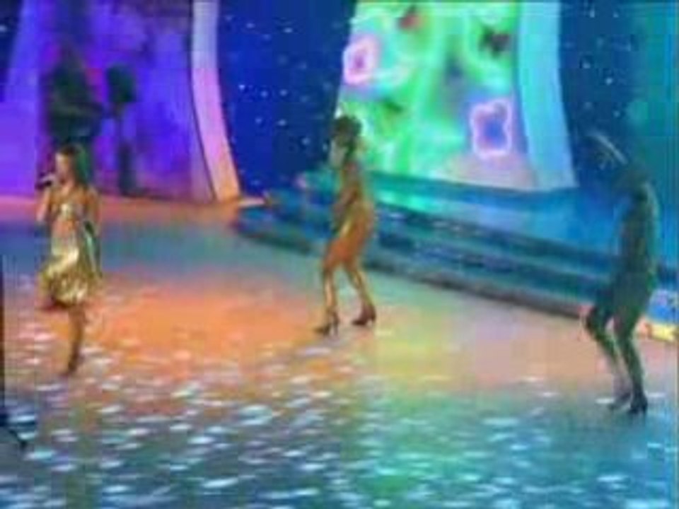 Hadise - Stir Me Up -Live Perf