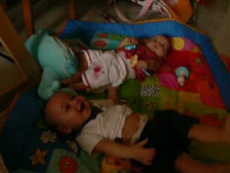 Ismael et Niamey sur leur tapis2