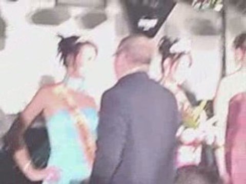 Part 6 : Couronnement de la Reine ainsi que ces dauphines