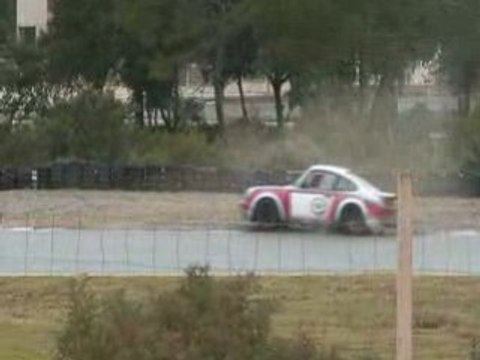 tete a queue porsche turbo martini circuit du luc