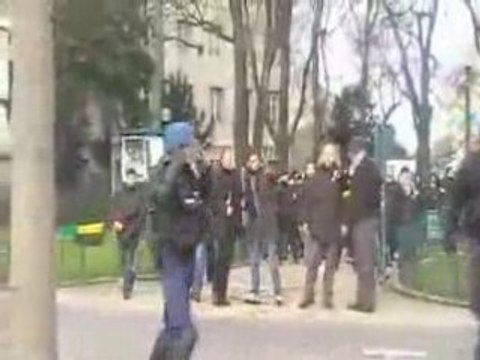 Les néo-sionistes de la CNT attaquent les musulmans de Zahra