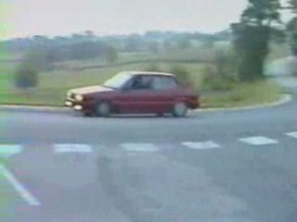 Alfa Romeo 33 105ch qv rally drift derapage burn