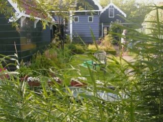 BU DÜNYA YALAN DÜNYA